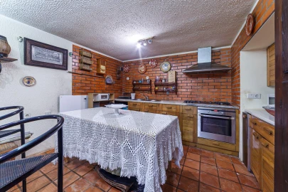 Moradia T3 para Venda em Santa Maria da Feira, Travanca, Sanfins e Espargo