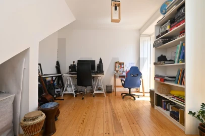 Apartamento T3 para Venda em Algés, Linda-A-Velha e Cruz Quebrada-Dafundo