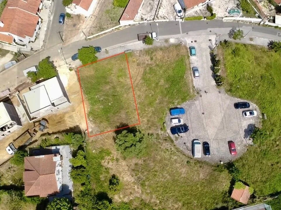 Terreno para Venda em São João das Lampas e Terrugem Foto 2