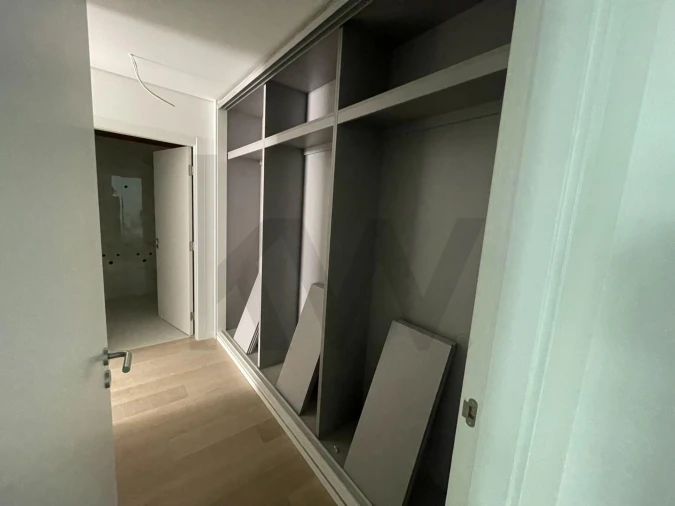 Apartamento T2 para Venda em Caniço Foto 15
