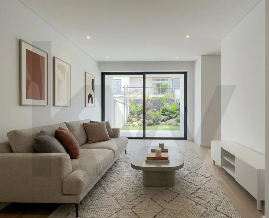 Apartamento T2 para Venda em Caniço Foto 10