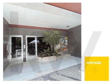 Apartamento T4 para Venda em Avenidas Novas