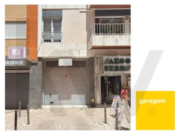 Apartamento T4 para Venda em Avenidas Novas