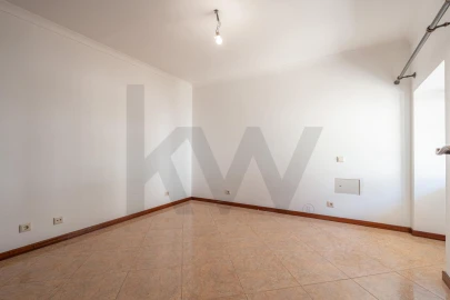 Moradia T2 para Venda em Cernache