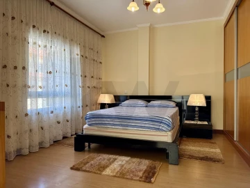 Apartamento T3 para Arrendamento em Ribeira Brava