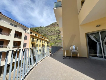 Apartamento T3 para Arrendamento em Ribeira Brava
