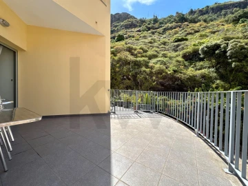 Apartamento T3 para Arrendamento em Ribeira Brava