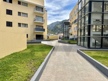 Apartamento T3 para Arrendamento em Ribeira Brava