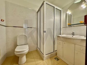 Apartamento T3 para Arrendamento em Ribeira Brava