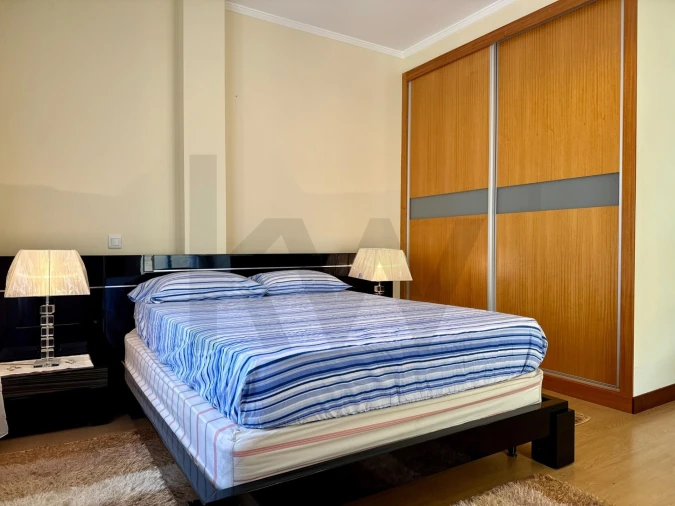 Apartamento T3 para Arrendamento em Ribeira Brava Foto 6