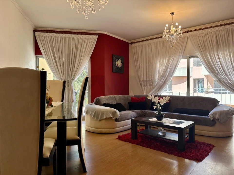 Apartamento T3 para Arrendamento em Ribeira Brava Foto 13