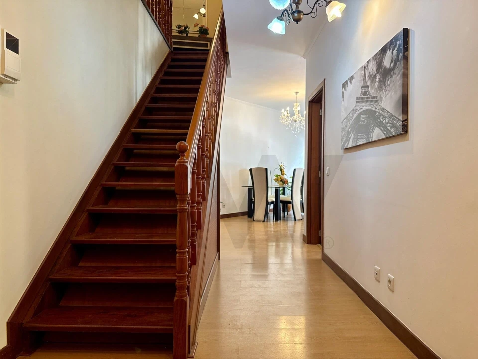 Apartamento T3 para Arrendamento em Ribeira Brava Foto 2