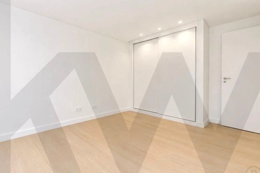 Apartamento T2 para Venda em São Domingos de Rana Foto 10
