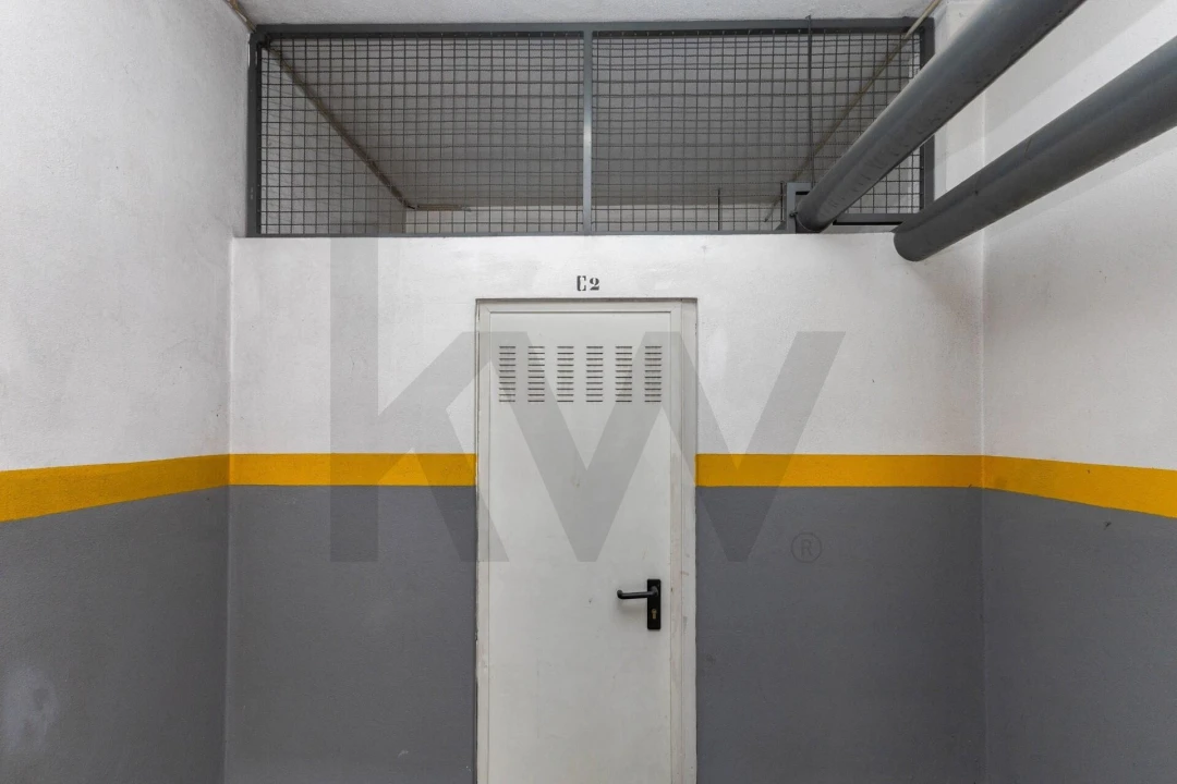 Apartamento T2 para Arrendamento em Castêlo da Maia Foto 25