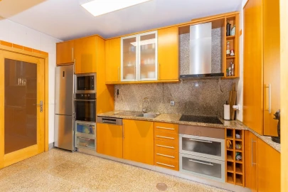 Apartamento T2 para Arrendamento em Castêlo da Maia