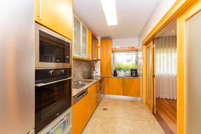 Apartamento T2 para Arrendamento em Castêlo da Maia