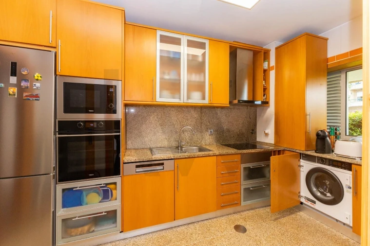 Apartamento T2 para Arrendamento em Castêlo da Maia Foto 14
