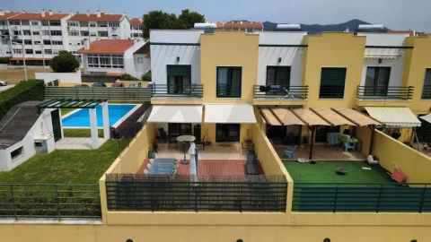 Moradia T3 para Venda em Alcabideche