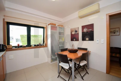 Moradia T3 para Venda em Alcabideche