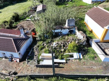 Moradia T2 para Venda em São Pedro
