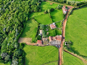 Moradia T2 para Venda em São Pedro