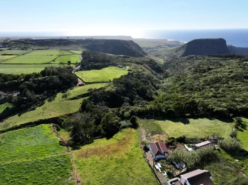 Moradia T2 para Venda em São Pedro