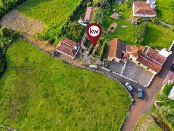 Moradia T2 para Venda em São Pedro