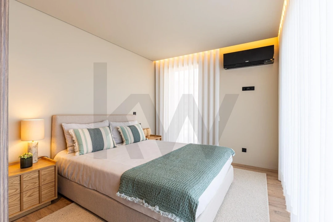 Apartamento T2 para Venda em Vilar de Andorinho Foto 9