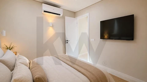 Apartamento T1 para Arrendamento em Carcavelos e Parede