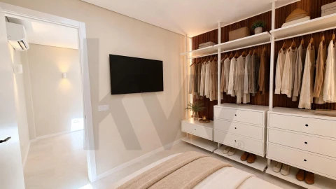 Apartamento T1 para Arrendamento em Carcavelos e Parede