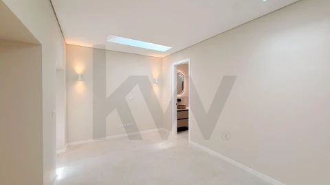 Apartamento T1 para Arrendamento em Carcavelos e Parede