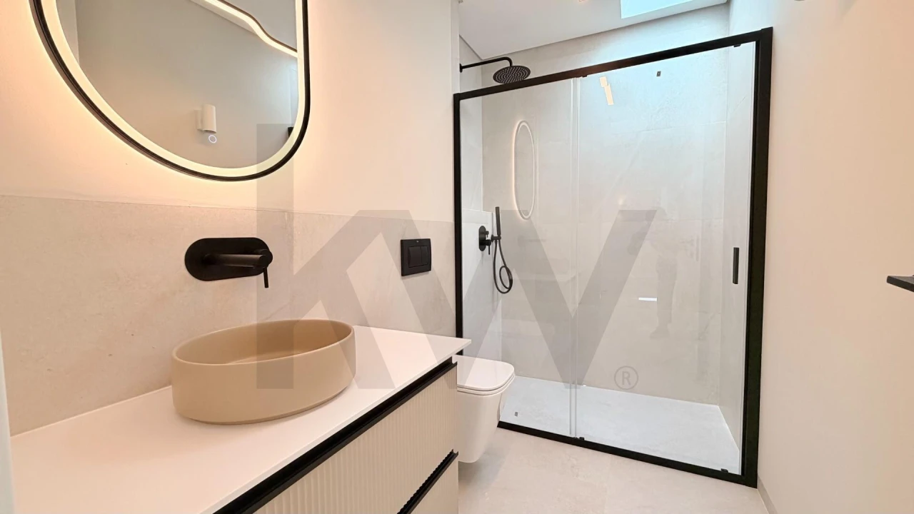 Apartamento T1 para Arrendamento em Carcavelos e Parede Foto 16