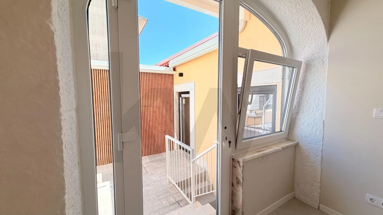Apartamento T1 para Arrendamento em Carcavelos e Parede Foto 38