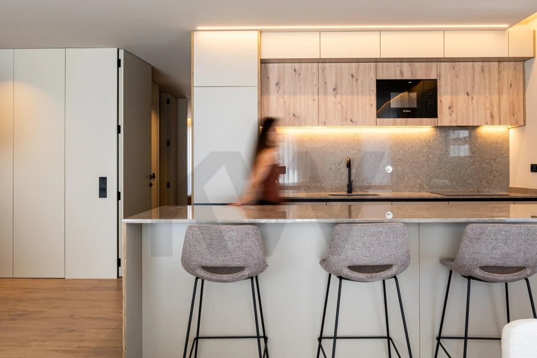 Apartamento T2 para Venda em Vilar de Andorinho Foto 8