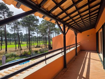 Apartamento T2 para Venda em Charneca de Caparica e Sobreda