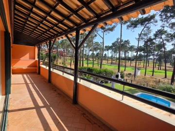 Apartamento T2 para Venda em Charneca de Caparica e Sobreda