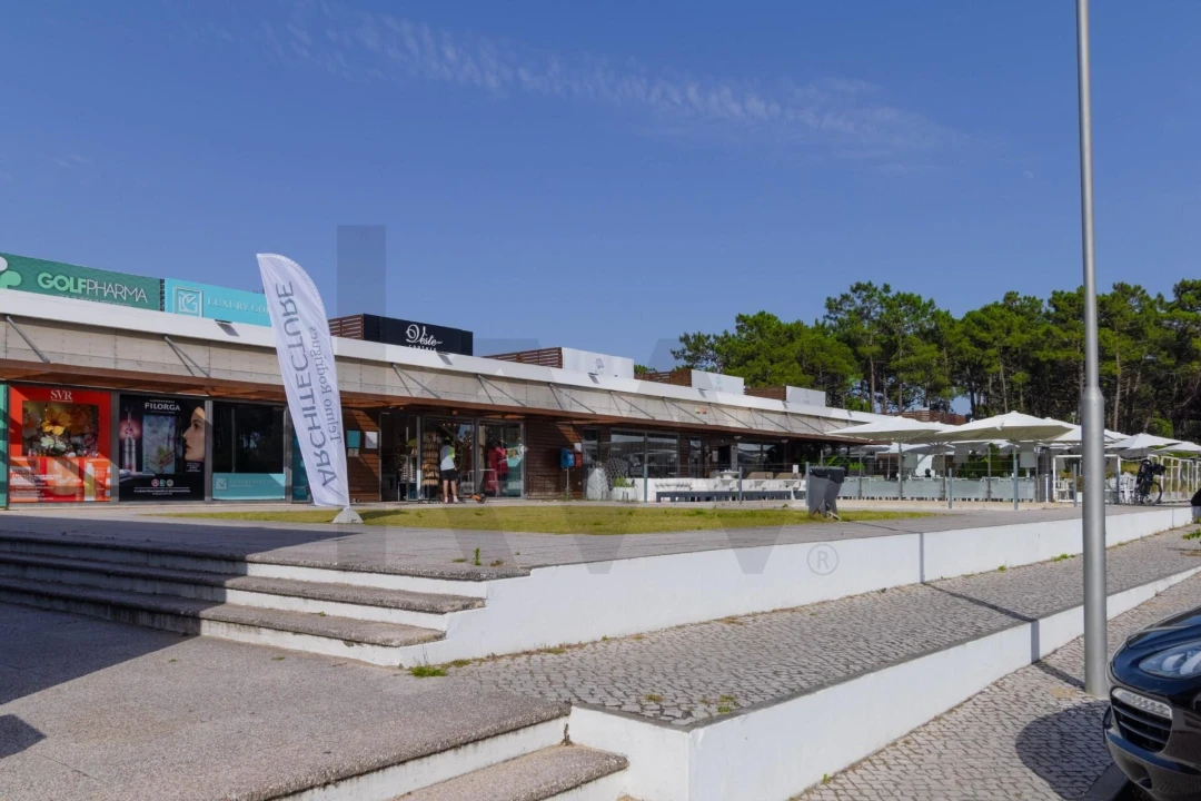 Apartamento T2 para Venda em Charneca de Caparica e Sobreda Foto 38