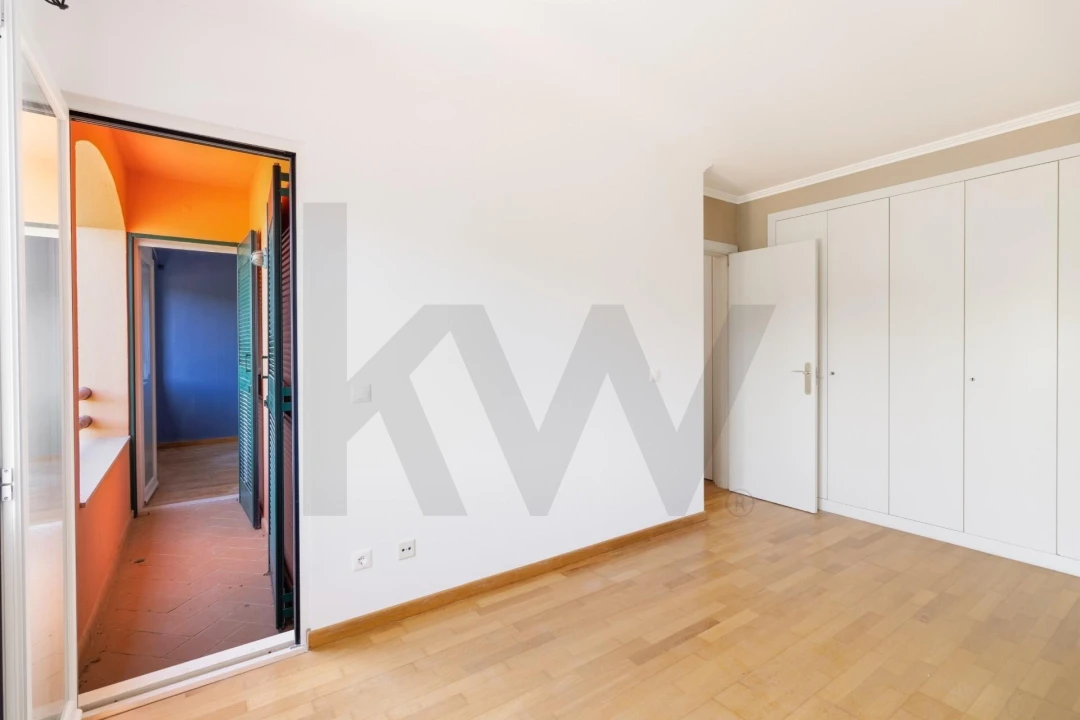 Apartamento T2 para Venda em Charneca de Caparica e Sobreda Foto 17