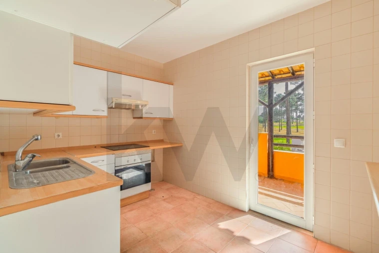 Apartamento T2 para Venda em Charneca de Caparica e Sobreda Foto 23