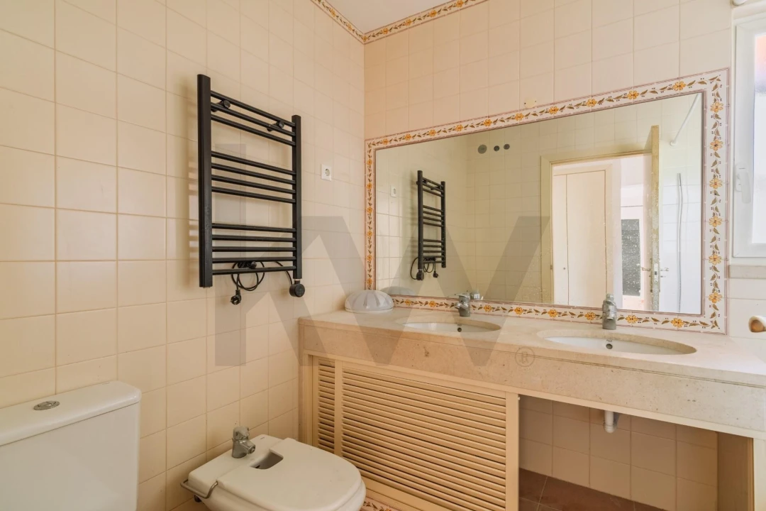 Apartamento T2 para Venda em Charneca de Caparica e Sobreda Foto 21