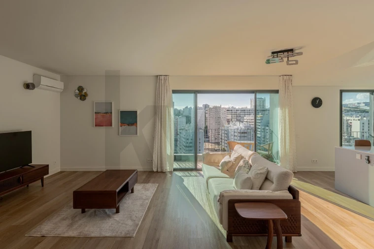 Apartamento T3 para Venda em Algés, Linda-A-Velha e Cruz Quebrada-Dafundo Foto 3