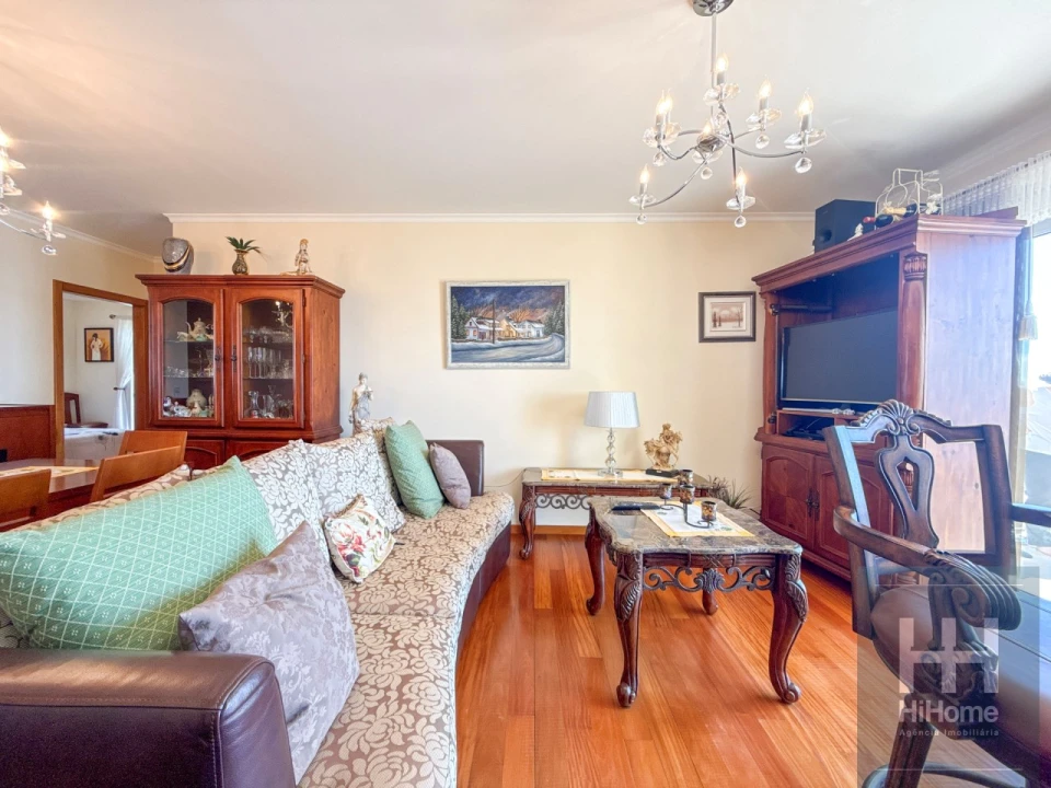 Apartamento T2 para Venda em Caniço Foto 15