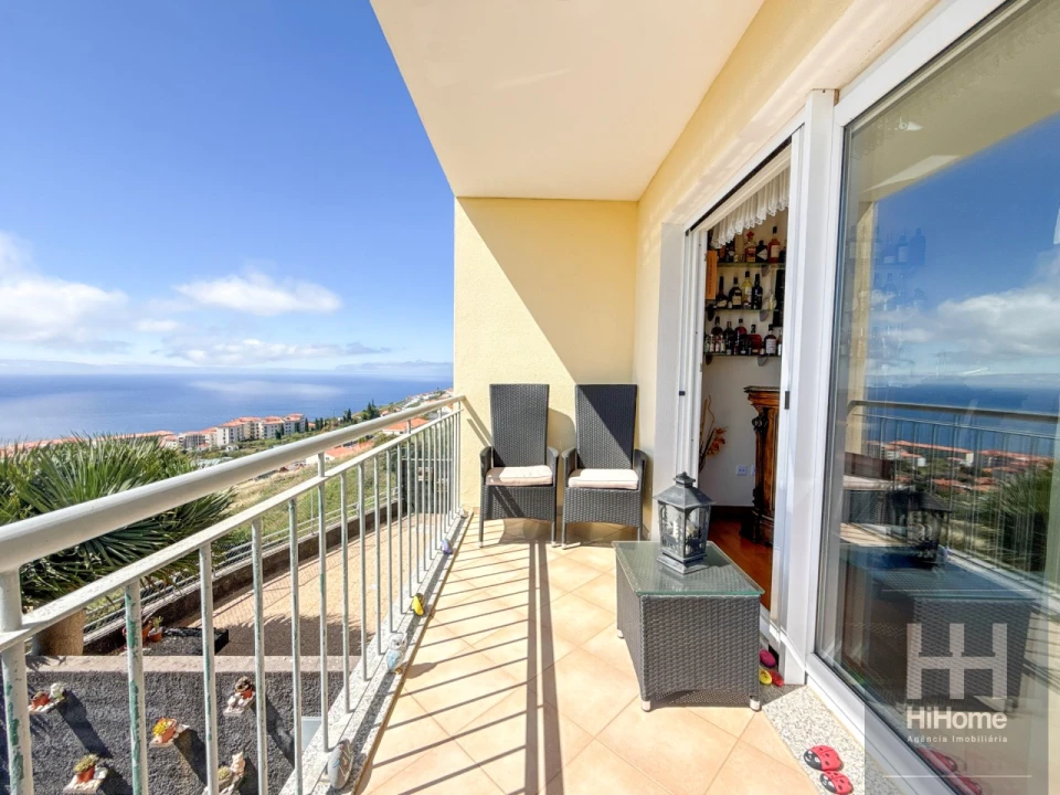 Apartamento T2 para Venda em Caniço Foto 18
