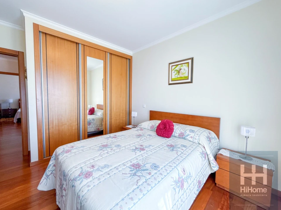 Apartamento T2 para Venda em Caniço Foto 34