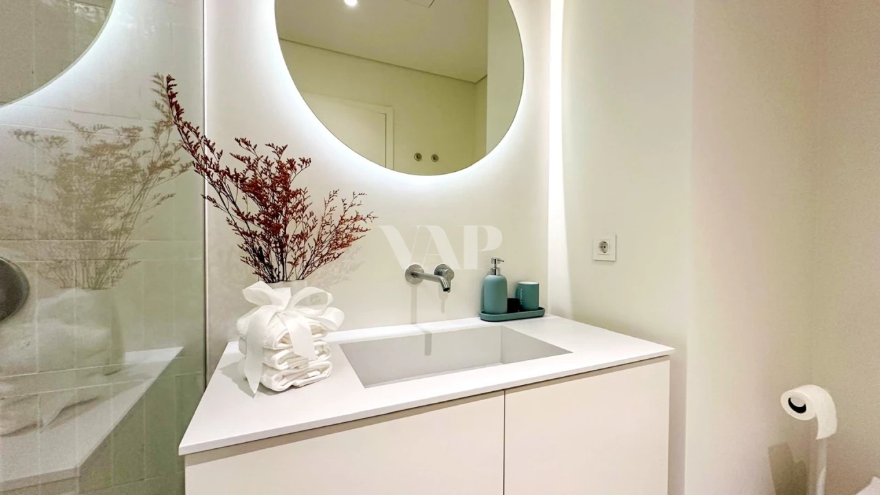 Apartamento T2 para Arrendamento em Quarteira Foto 13