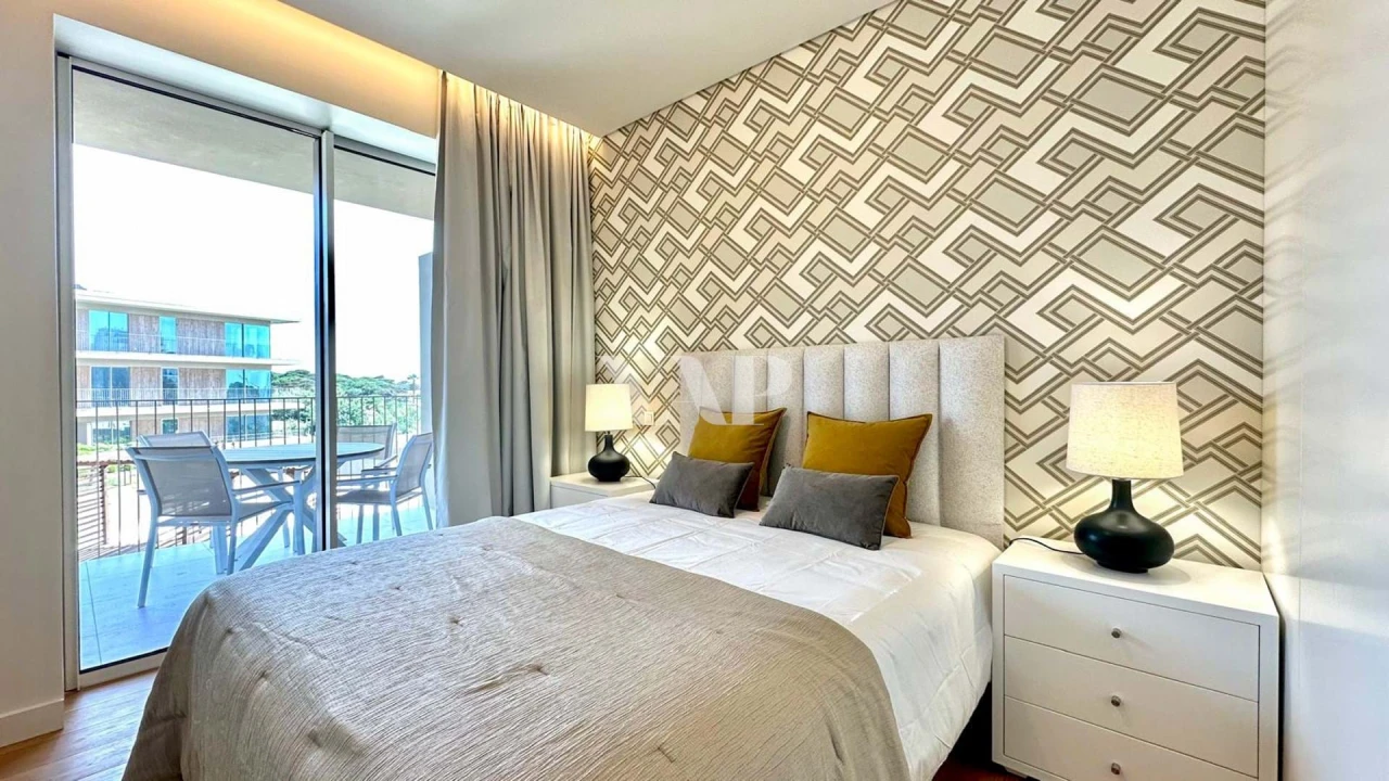 Apartamento T2 para Arrendamento em Quarteira Foto 4