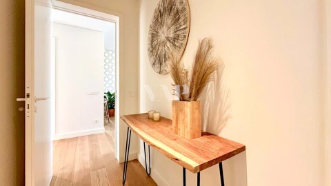 Apartamento T2 para Arrendamento em Quarteira