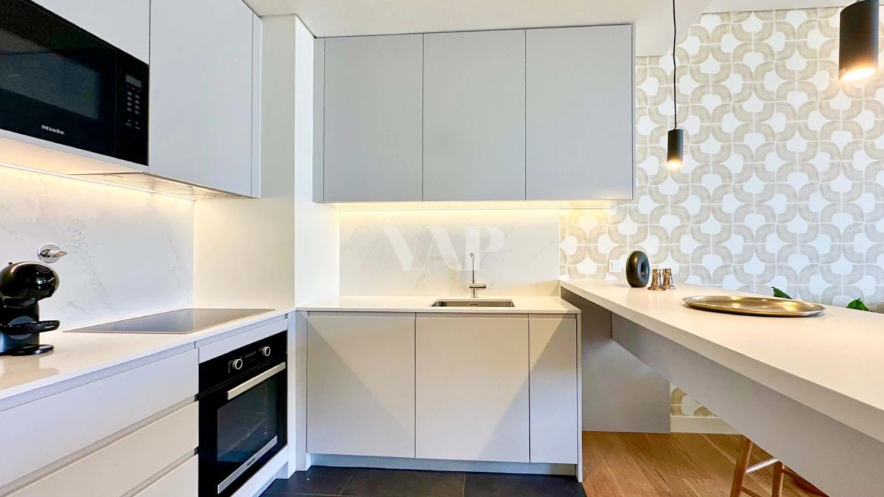 Apartamento T2 para Arrendamento em Quarteira Foto 3