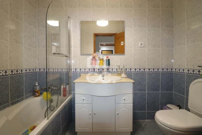 Apartamento T3 para Venda em Eiras e São Paulo de Frades