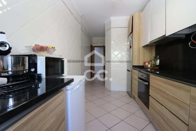 Apartamento T3 para Venda em Eiras e São Paulo de Frades